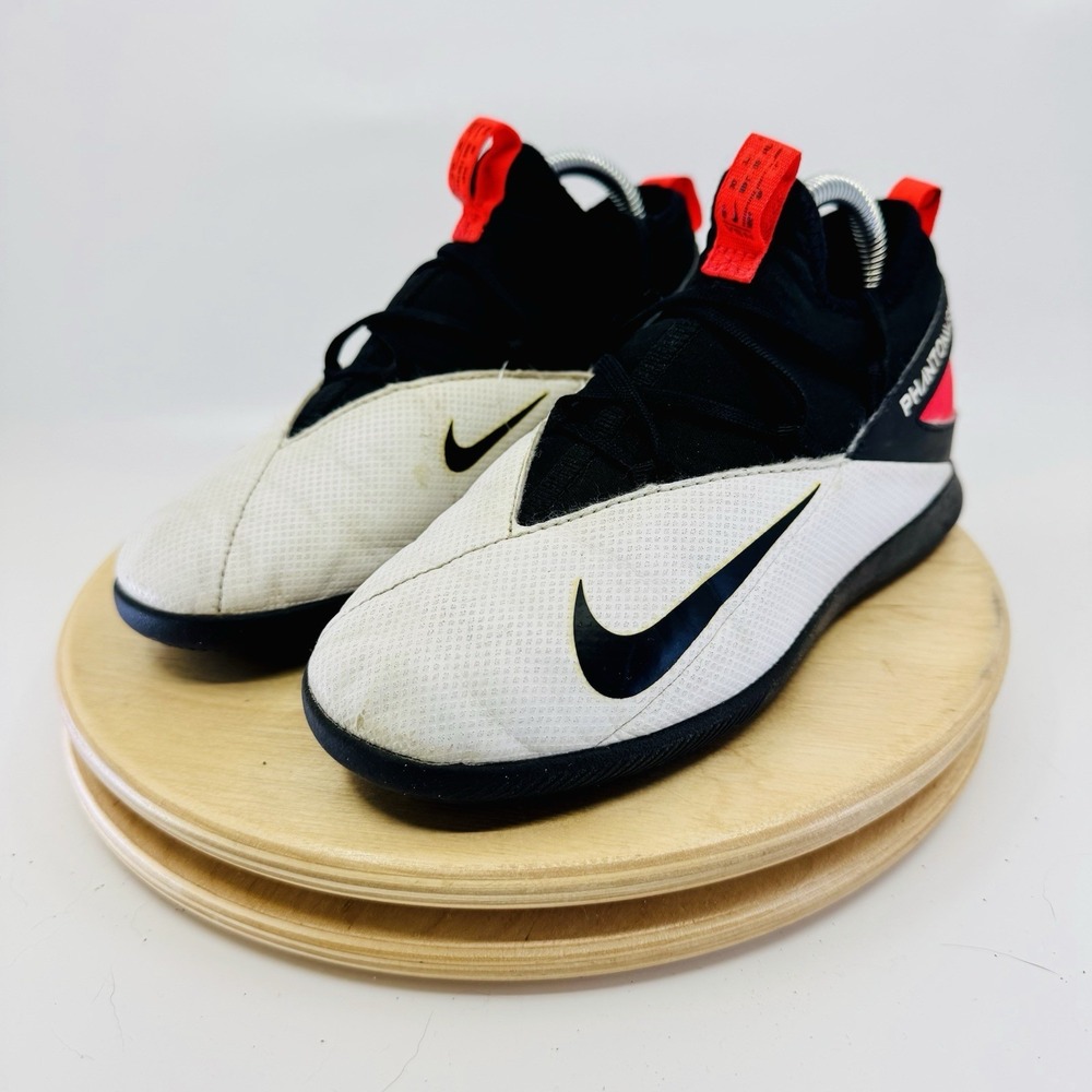 Nike Jr Phantom‎ Vision 2 Soccer Cleats Boys 2 2y White Black Shoes Junior Girls - Picture 2 of 7